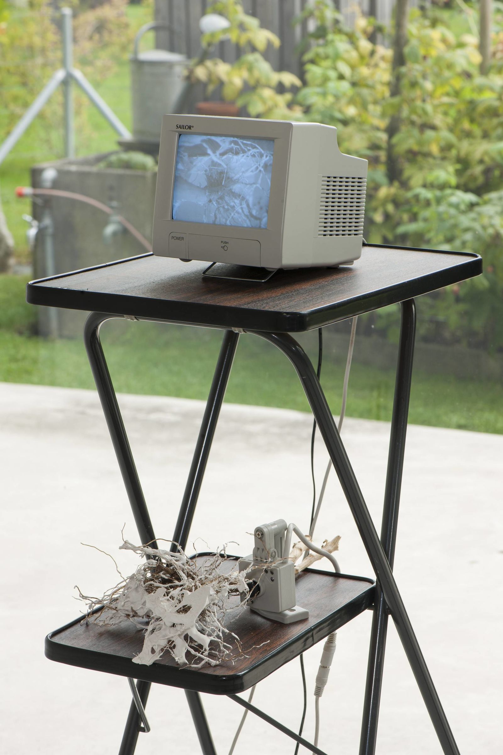 Installation < weiss und weiter >, closed circuit video surveillance system
