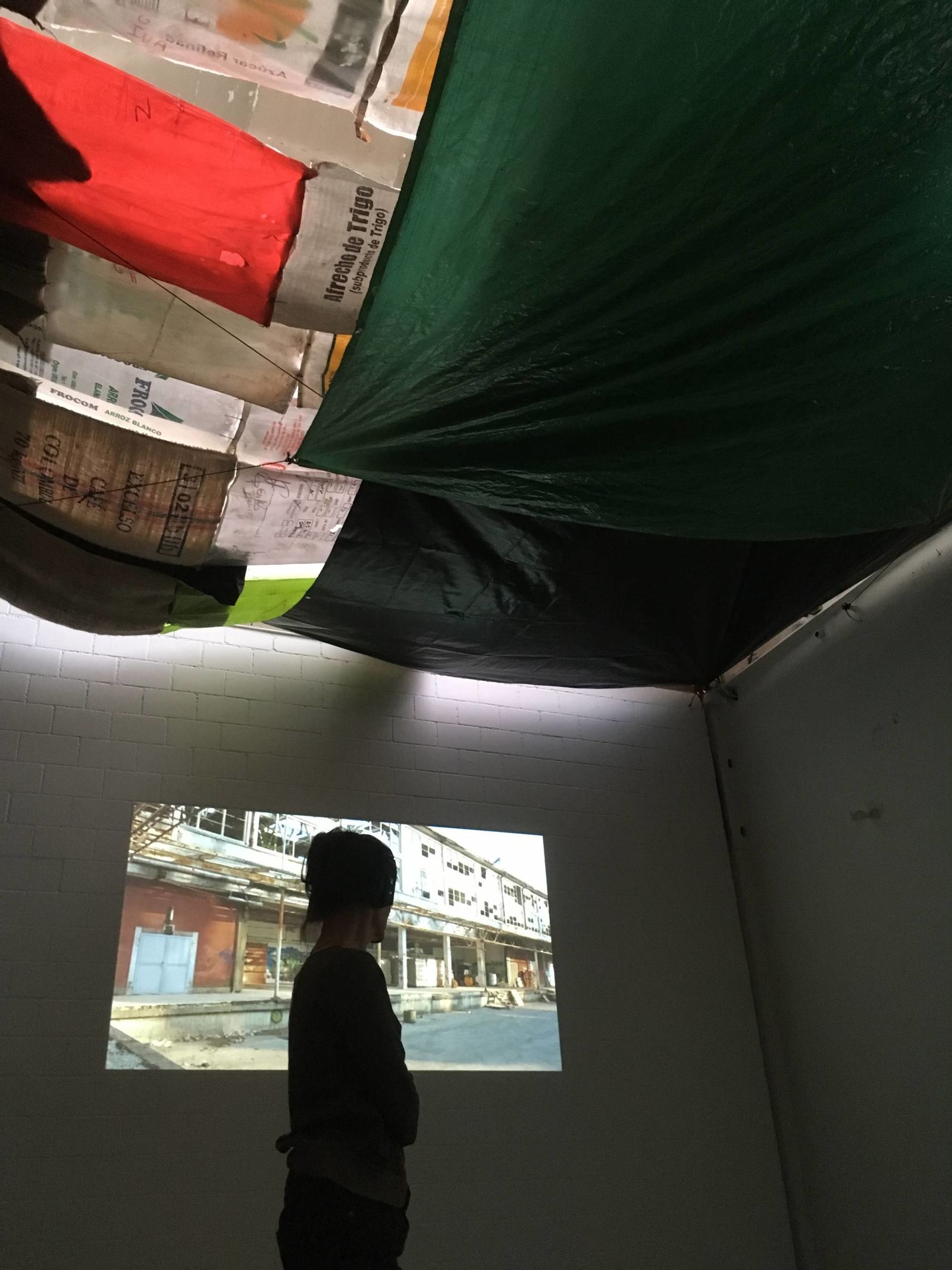 Videoinstallation Shed im Eisenwerk, Frauenfeld, Petra, Eliana und Karl